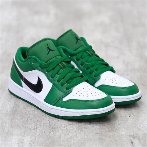 nike jordan groen wit